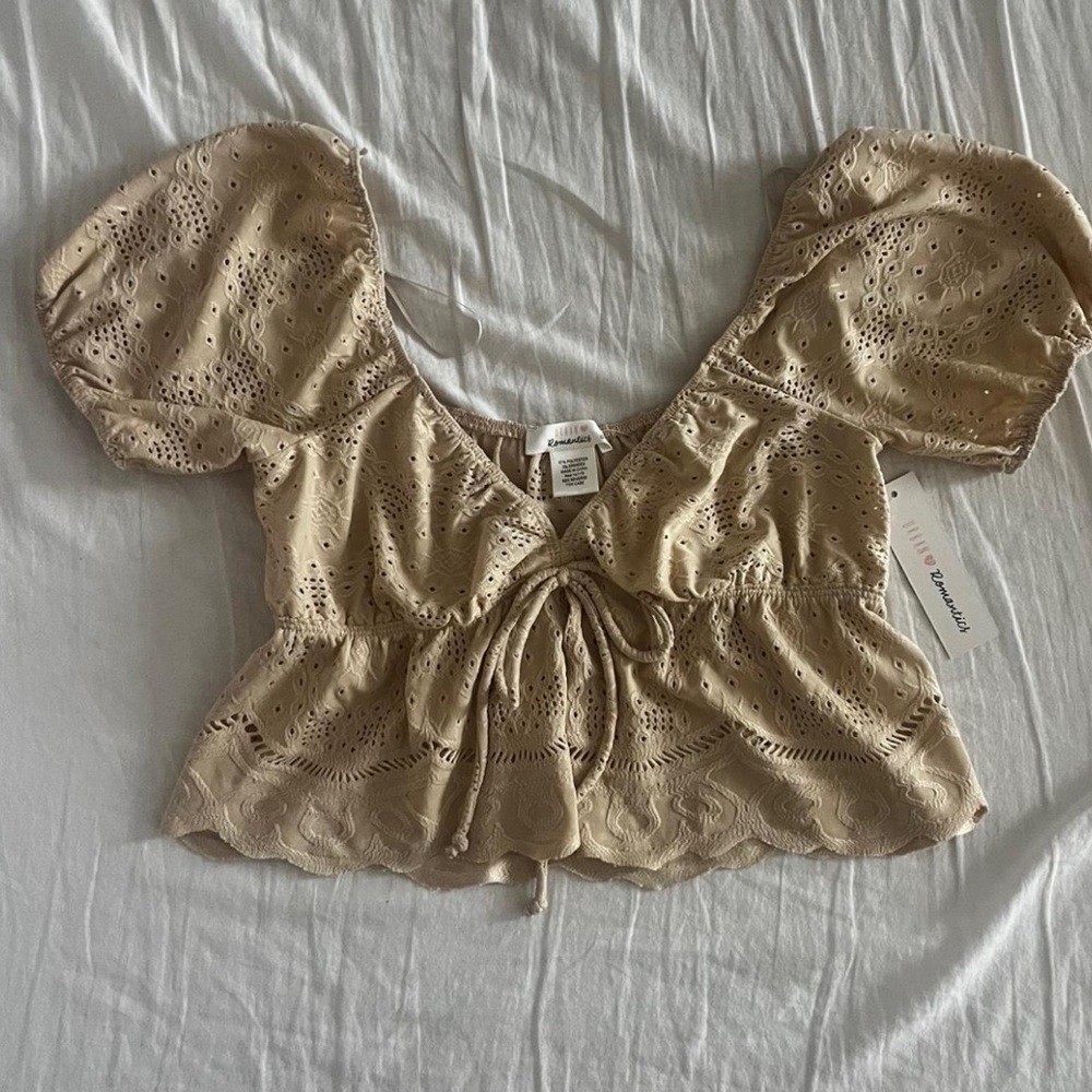 Eyelet Tie-Front Crop Top - Cream